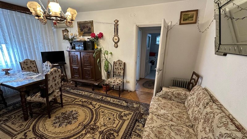 Ion Mihalache, 1 Mai, Clabucet