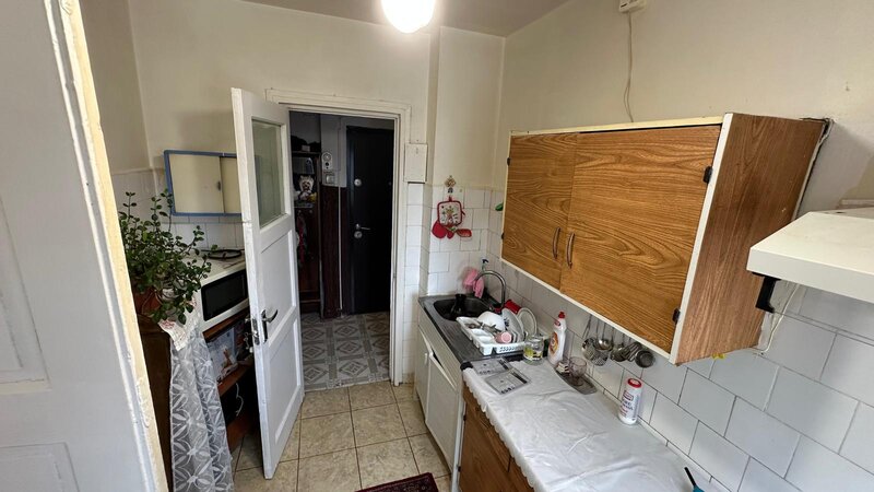 Ion Mihalache, 1 Mai, Clabucet